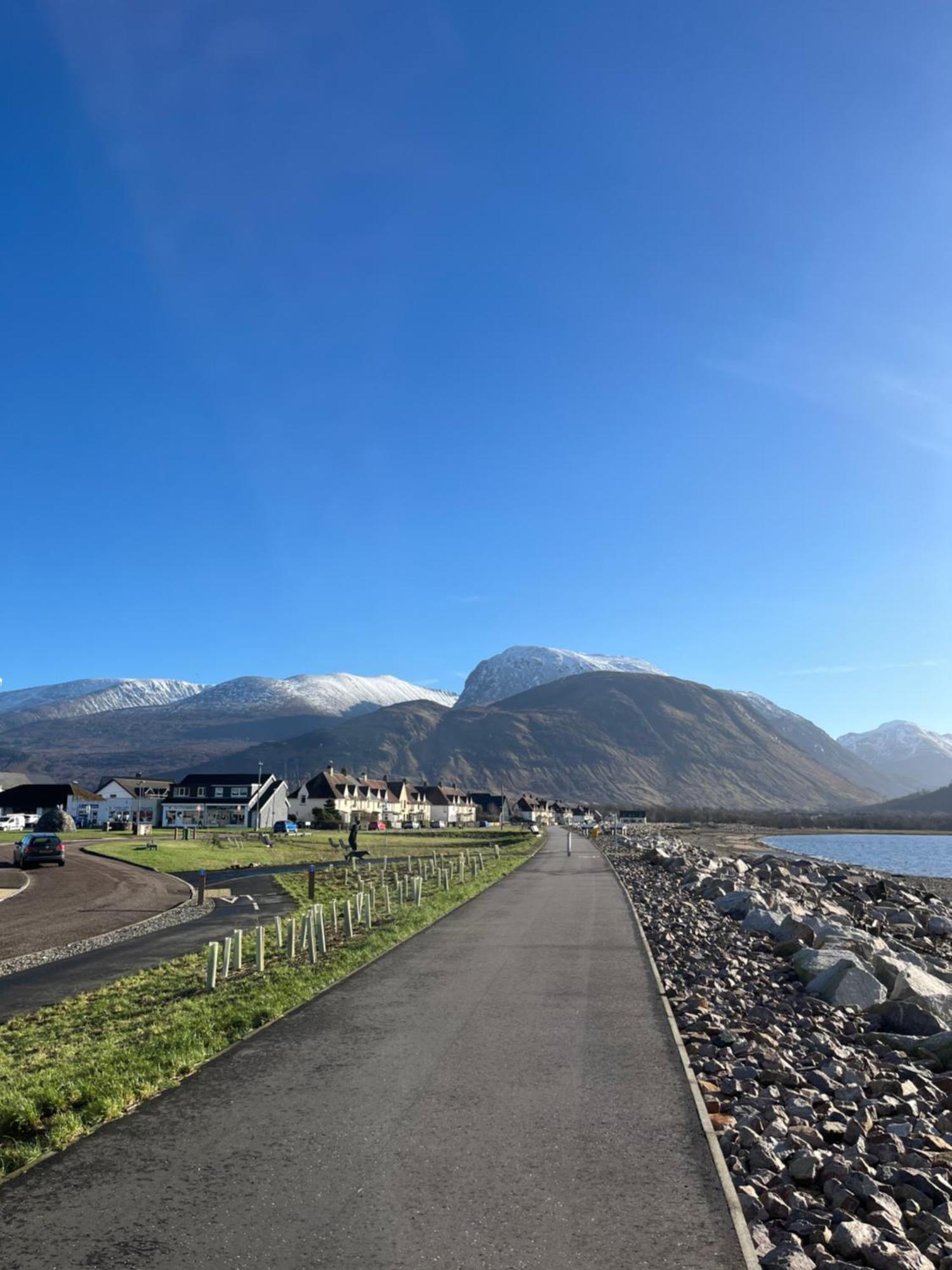 Conifer Cabins Fort William Exterior foto